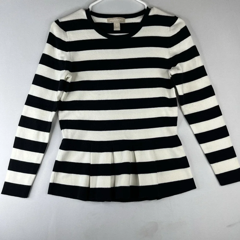 Banana Republic Women Small Black White Striped Peplum Knit Sweater Long Sleeve - Picture 5 of 16